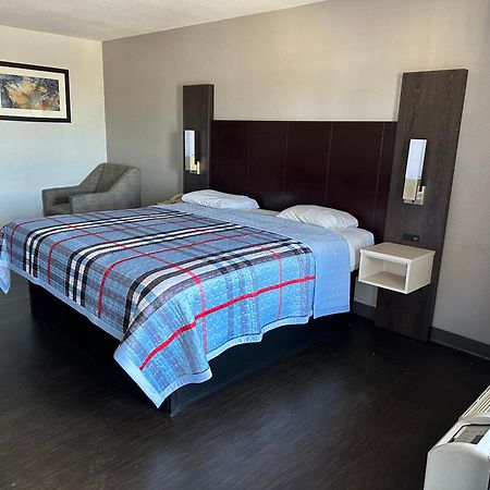 Scottish Inn Augusta Ngoại thất bức ảnh