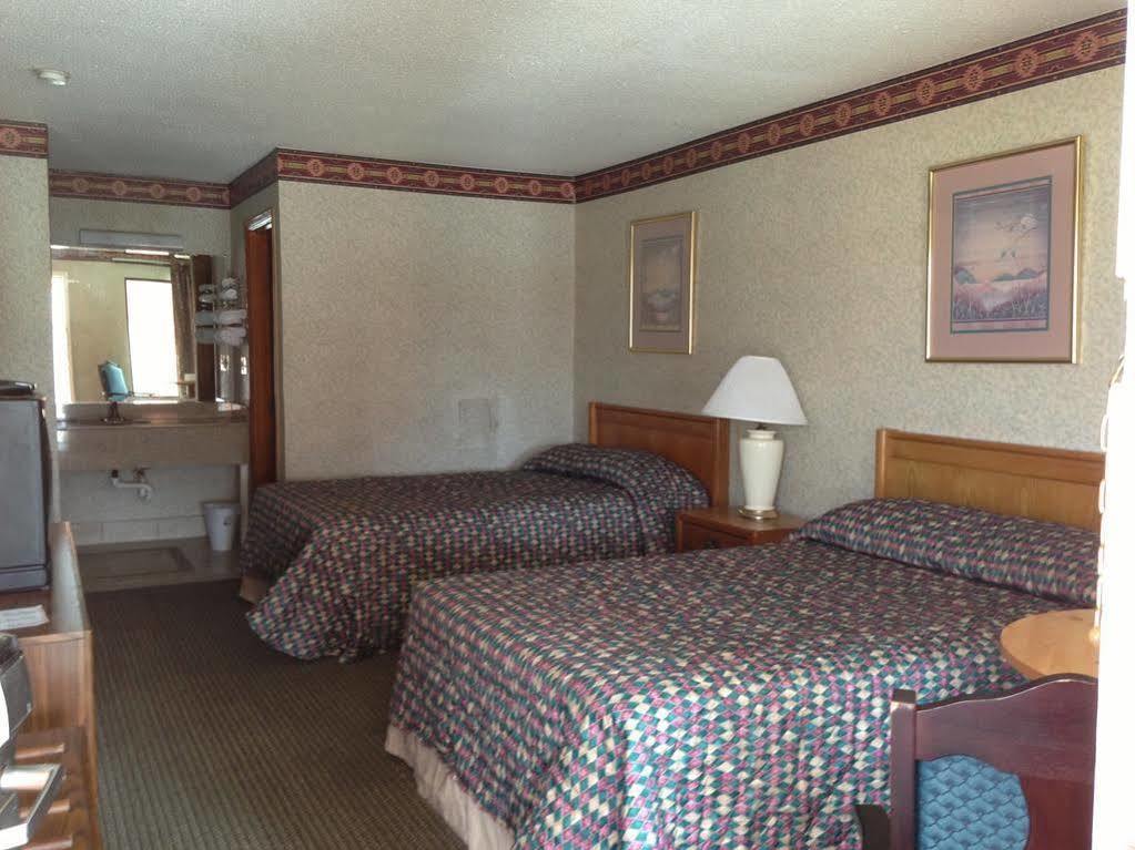 Scottish Inn Augusta Ngoại thất bức ảnh